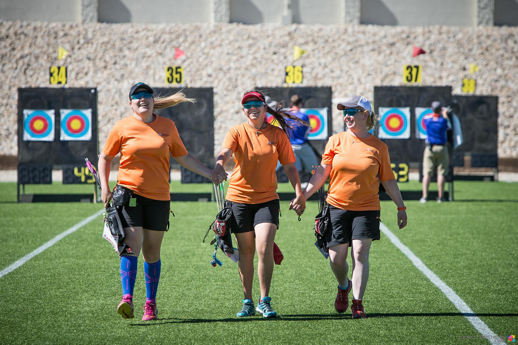 Compound dames voor wereldbeker Goud