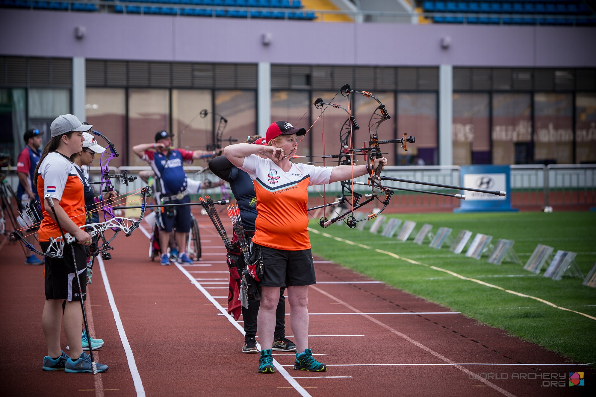 Schloesser en Dames Compound op voor World Cup Brons - Koninklijke ...