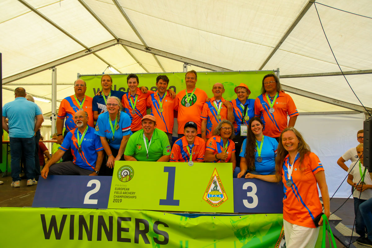 17 podiumplaatsen en 19 records  voor Team Nederland in Doorwerth