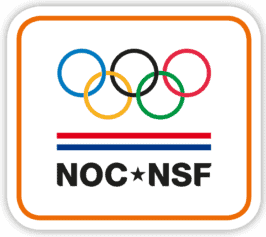Logo van NOC*NSF met de Olympische ringen boven een blauwe, witte en rode horizontale streep met daaronder de tekst 