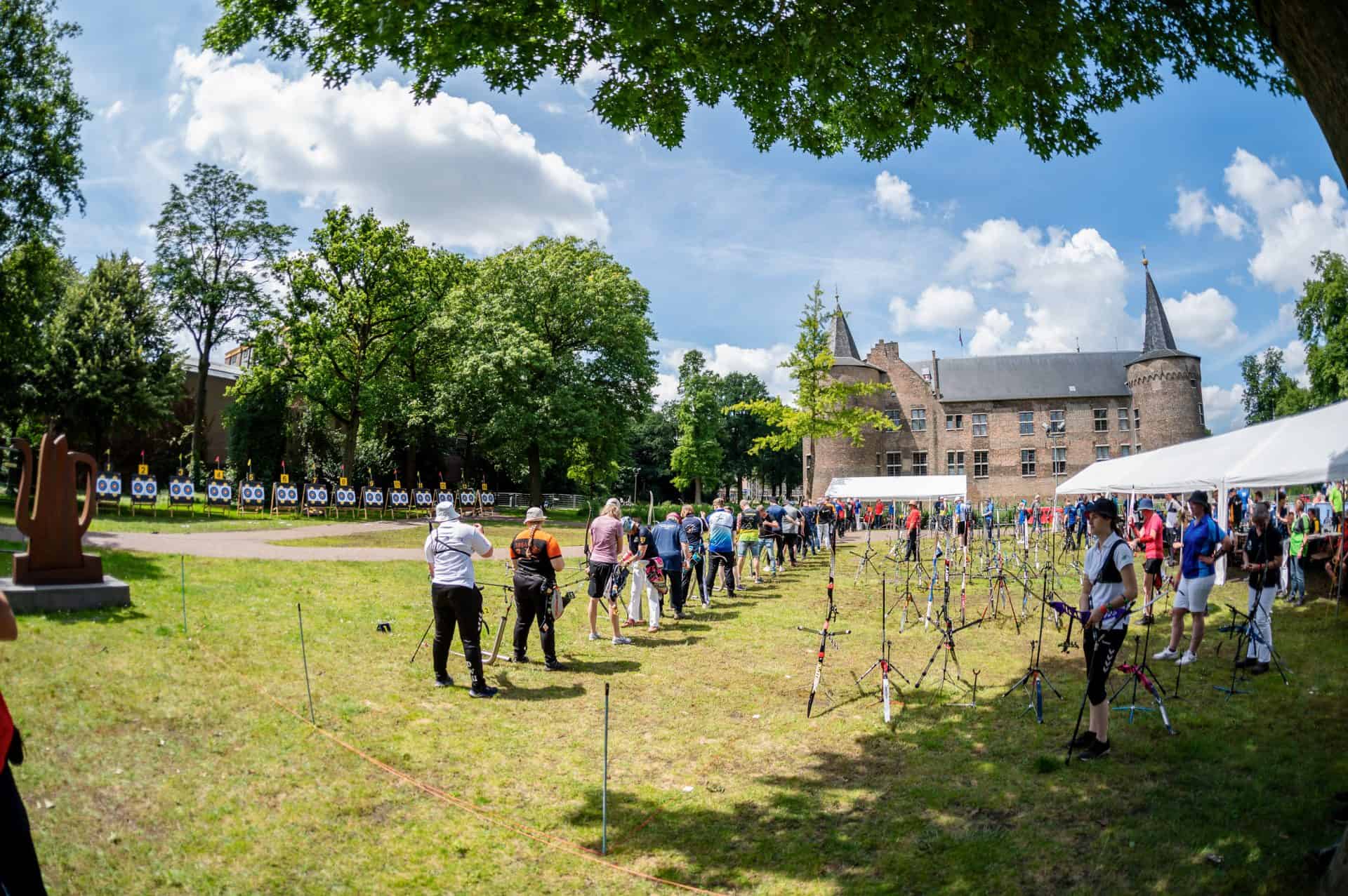 NK 25m1pijl Recurve – Heerlijke dag handboogsport in Helmondse kasteeltuin